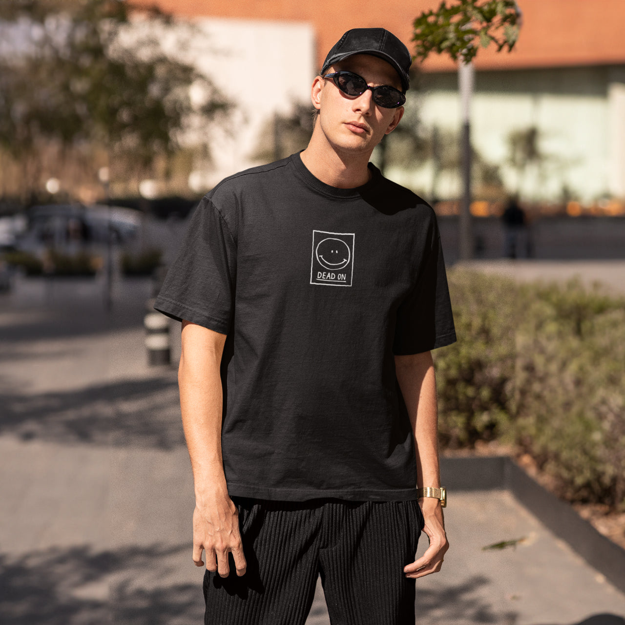 Aye Dead On Outline Black T-Shirt